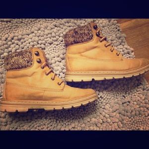 White Mountain Ankle Boots